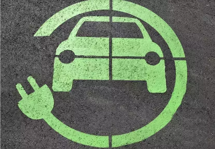 Charging within 12 minutes! Is this India’s fastest-charging two-wheeler commercial electric vehicle? | ET NOW WHEELS